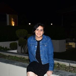 Meet your Posher, Varleen